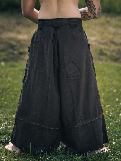 Trollfelsen Mitelalter Gewandung Hose Samurai Kenshin Braun Hinten